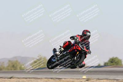 media/Dec-01-2025-Moto Forza (Mon) [[2daa91e15f]]/2-Intermediate Group/Session 2 Turn 9 Entry/